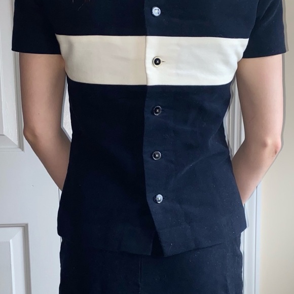 Chanel skirt and top set - Picture 2 of 7